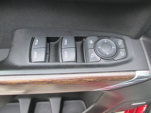 Used 2019 Chevrolet Silverado 1500 High Country w/ High Country Premium Package image 14