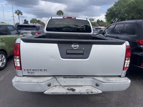 Used 2019 Nissan Frontier S image 4