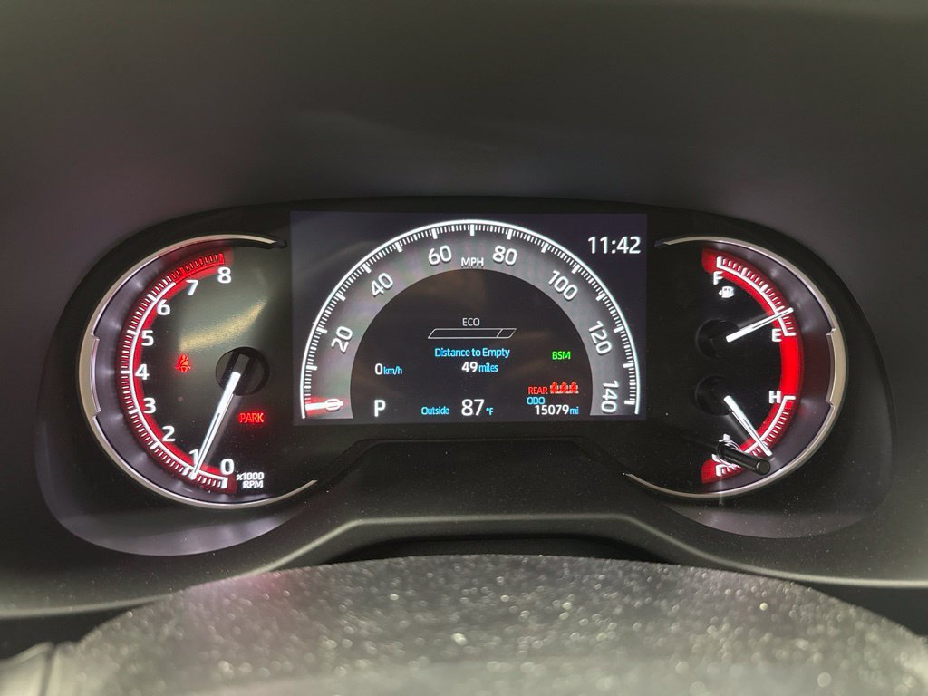 Used 2024 Toyota RAV4 XLE Premium FWD image 20