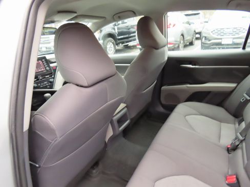 Used 2023 Toyota Camry LE image 30