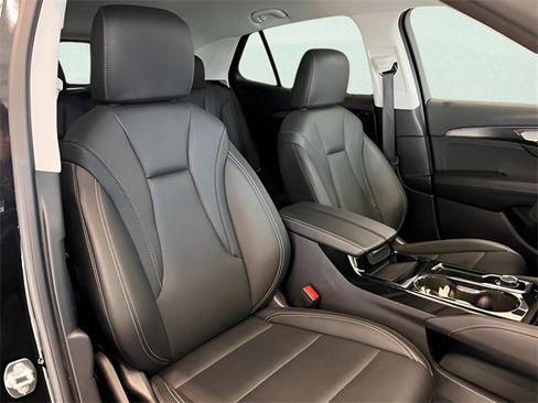 Certified 2025 Buick Envision Preferred image 13