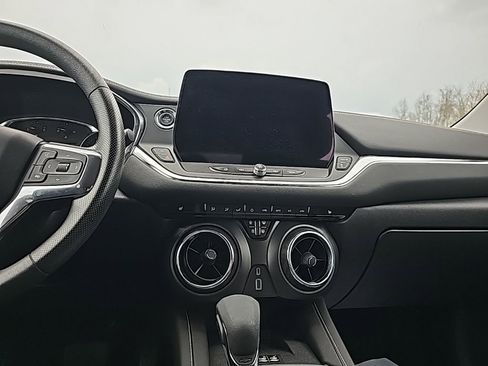 Used 2024 Chevrolet Blazer LT w/ Convenience Package image 6