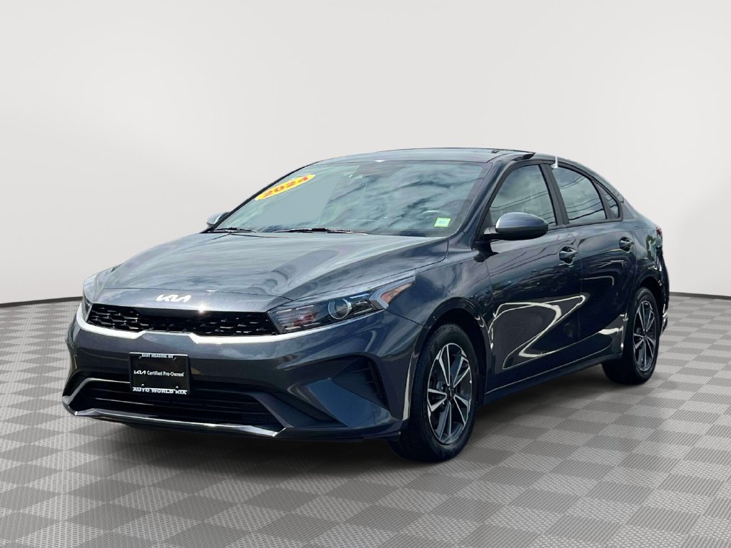 Certified 2024 Kia Forte LXS FWD image 3