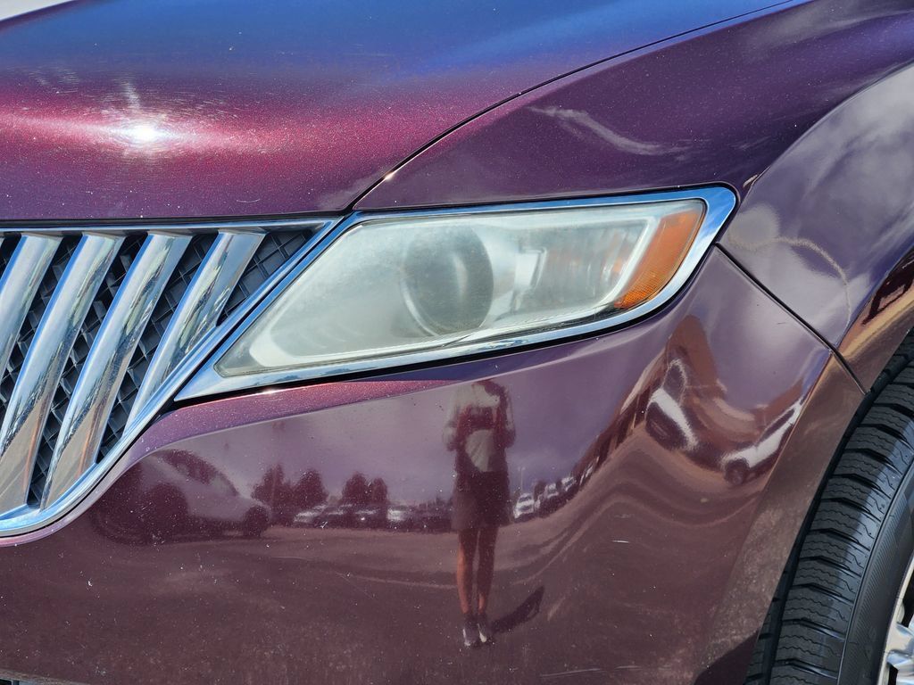 Used 2011 Lincoln MKX 2WD w/ 101A Rapid Spec Order Code image 28