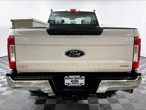 Used 2017 Ford F350 XL RWD image 4