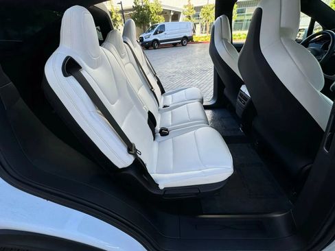 Used 2019 Tesla Model X 75D AWD/4WD image 13