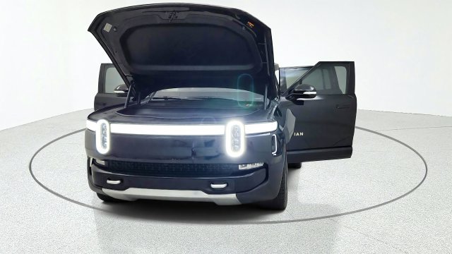 Used 2024 Rivian R1S Adventure Quad AWD/4WD image 12