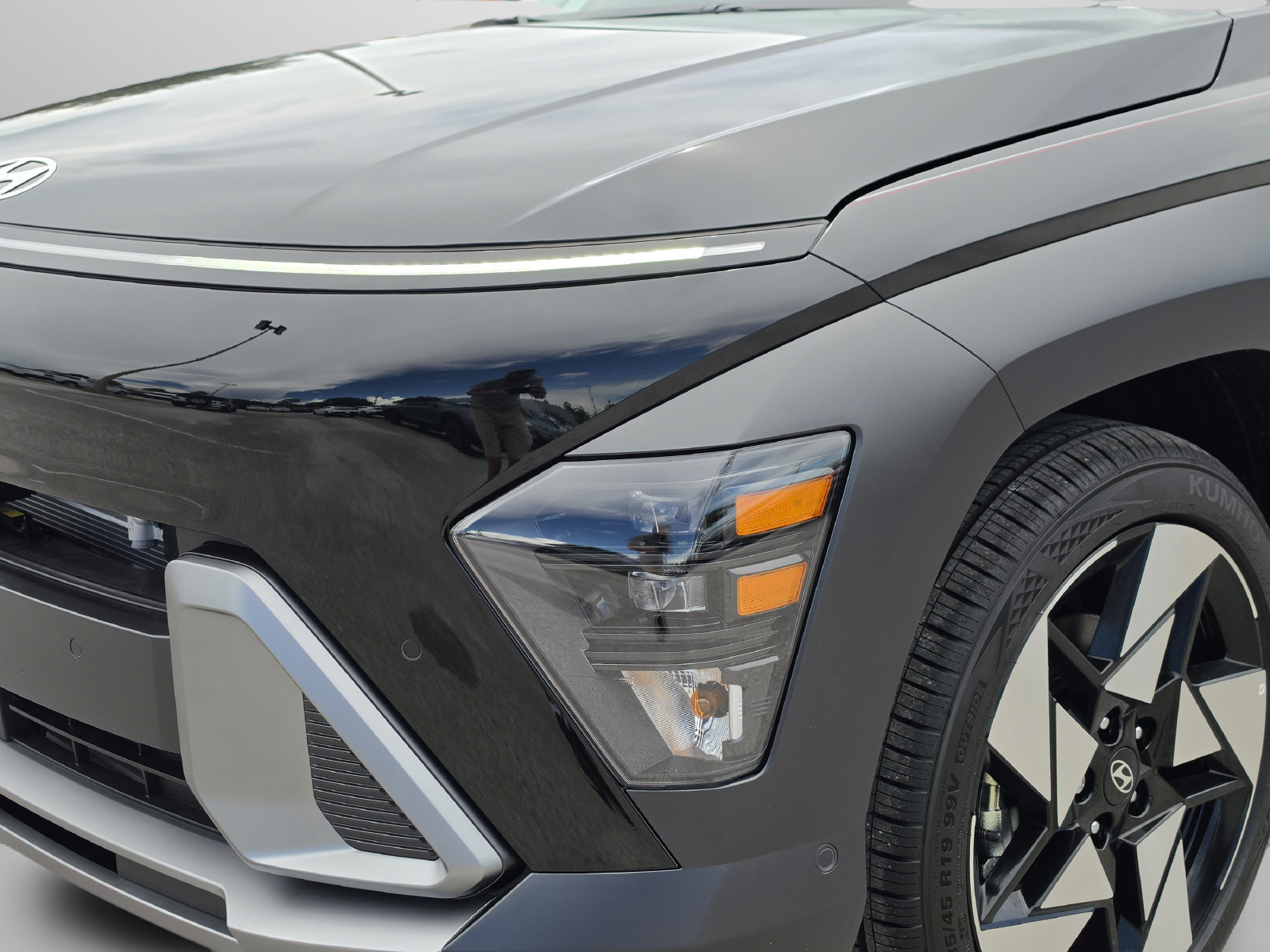 New 2026 Hyundai Kona Limited FWD image 13