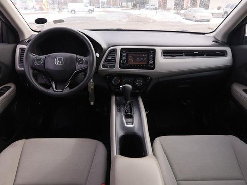 Used 2021 Honda HR-V LX image 18