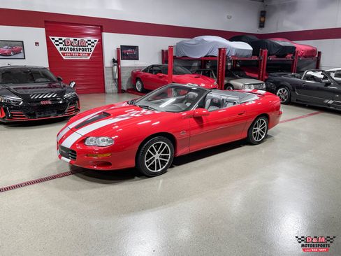 Used 2002 Chevrolet Camaro Z28 w/ SS Performance/Appearance Pkg image 28