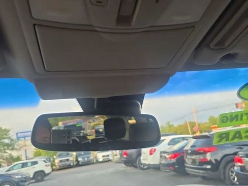 Used 2015 INFINITI QX80 4WD w/ Deluxe Technology Package image 15