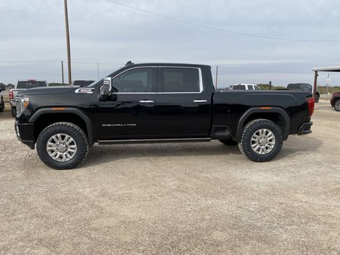 Used 2021 GMC Sierra 2500 Denali w/ Denali Ultimate Package image 4