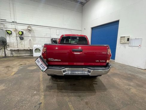 Used 2006 Toyota Tacoma 4x4 Access Cab V6 image 5