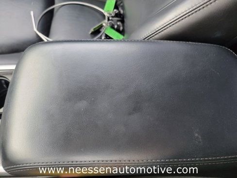 Used 2022 Chrysler 300 Touring L RWD image 28