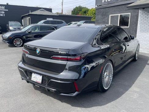 Used 2025 BMW 740i RWD image 21
