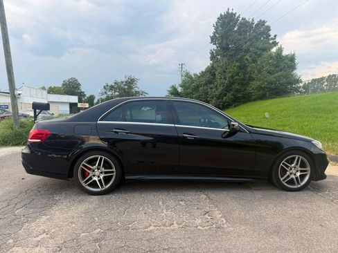 Used 2014 Mercedes-Benz E 350 4MATIC Sedan w/ Premium 1 Package image 7