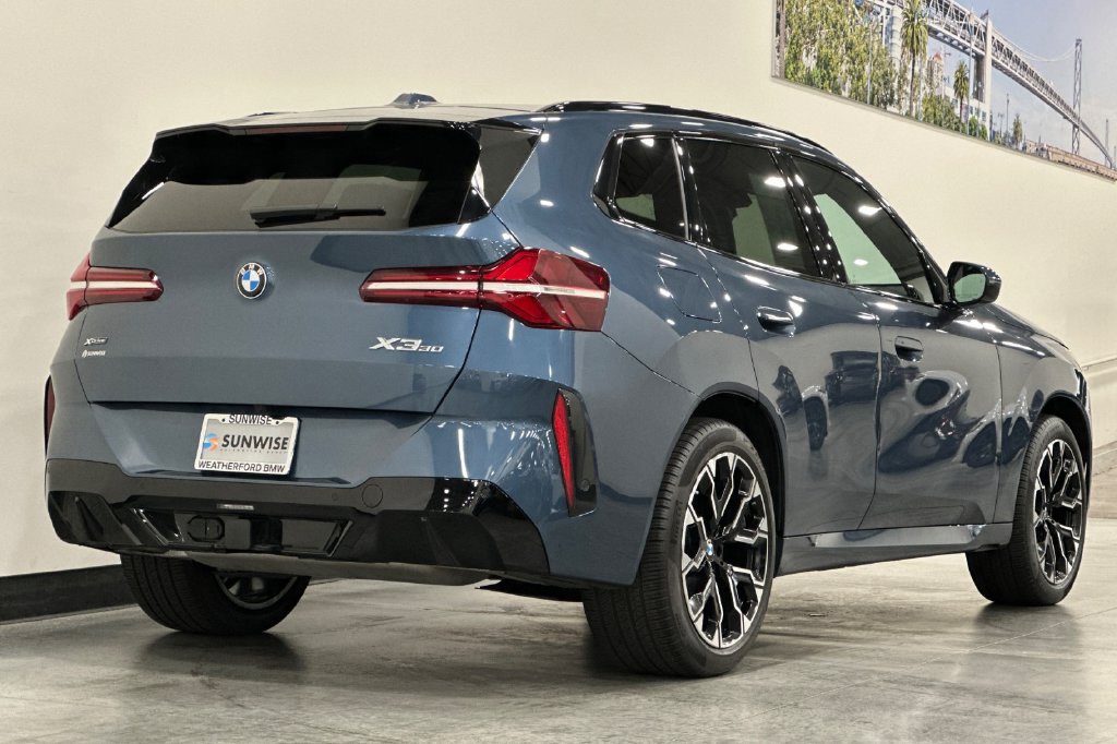 Used 2026 BMW X3 xDrive30i w/ M Sport Package AWD/4WD image 4