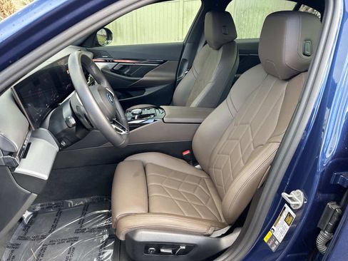 Certified 2026 BMW i5 eDrive40 w/ M Sport Package image 24