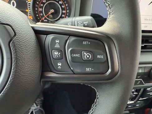 New 2026 Jeep Gladiator Sport AWD/4WD image 23