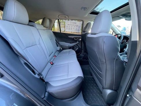 Certified 2025 Subaru Outback Limited image 23