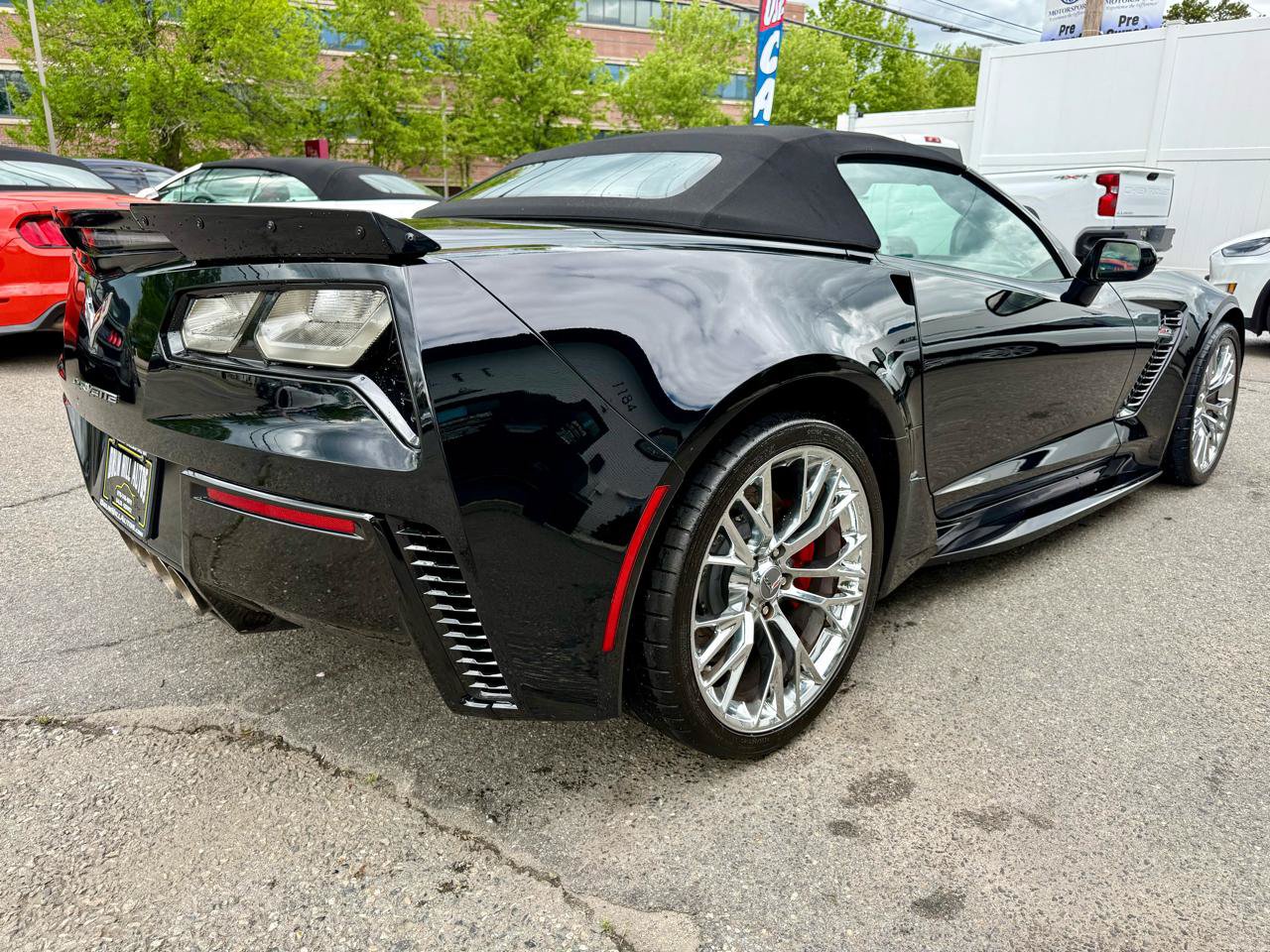 Used 2019 Chevrolet Corvette Z06 RWD image 10