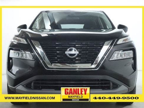 Used 2023 Nissan Rogue SV image 6