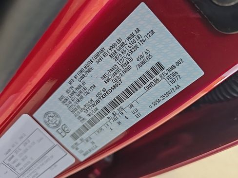 Used 2024 Ford F250 Platinum w/ FX4 Off-Road Package image 10