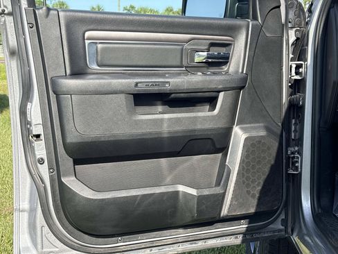 Certified 2024 RAM 1500 Warlock AWD/4WD image 17