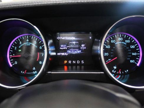 Used 2018 Ford Mustang Premium image 19