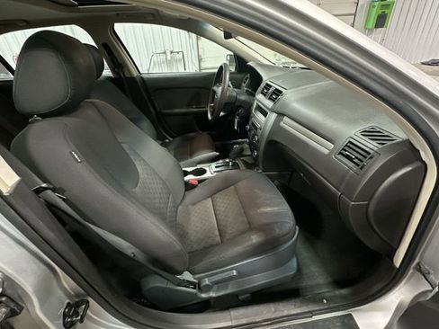 Used 2012 Ford Fusion SE image 28