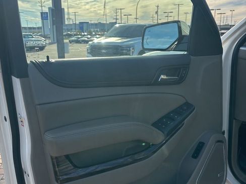 Used 2015 GMC Yukon SLT w/ Open Road Package image 11