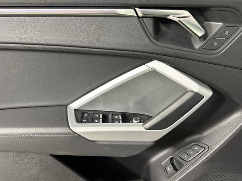 Used 2022 Audi Q3 2.0T Premium Plus image 10