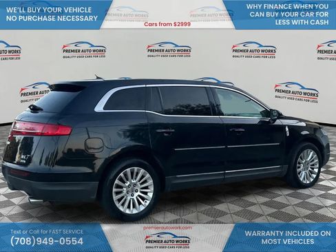 Used 2010 Lincoln MKT AWD image 4