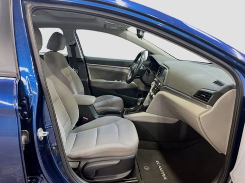 Used 2020 Hyundai Elantra Value Edition image 27