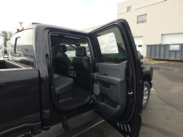 New 2026 Ford F350 Lariat w/ Lariat Ultimate Package AWD/4WD image 35