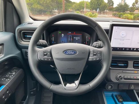 New 2025 Ford Maverick XLT w/ XLT Luxury Package image 35