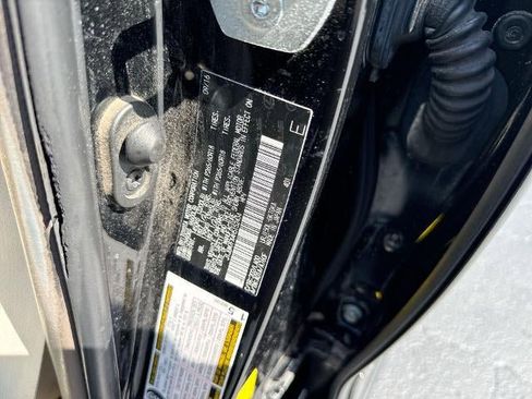 Used 2017 Lexus GX 460 Luxury image 34