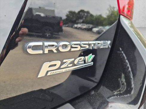 Used 2016 Subaru Crosstrek 2.0i Limited w/ Popular Package #2 AWD/4WD image 11
