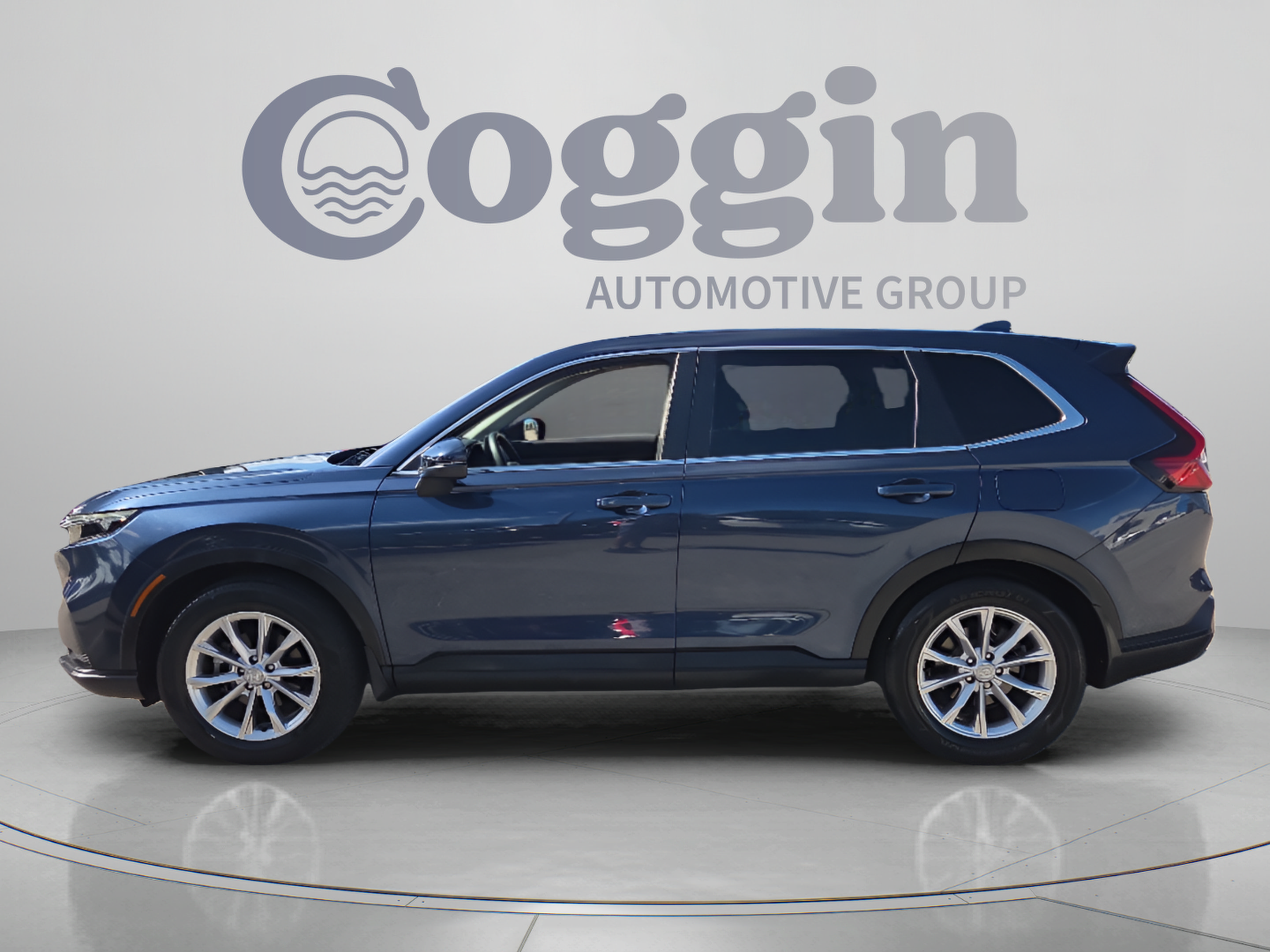 Used 2024 Honda CR-V EX image 2