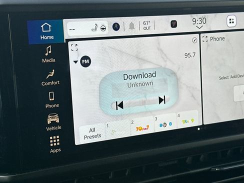 Certified 2025 Jeep Wrangler Unlimited Sahara w/ Safety Group image 18