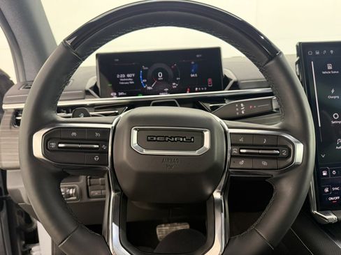 Used 2024 GMC Sierra EV Denali image 24