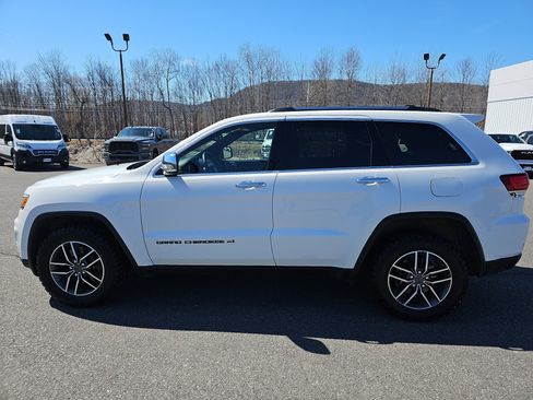 Certified 2022 Jeep Grand Cherokee Limited image 10