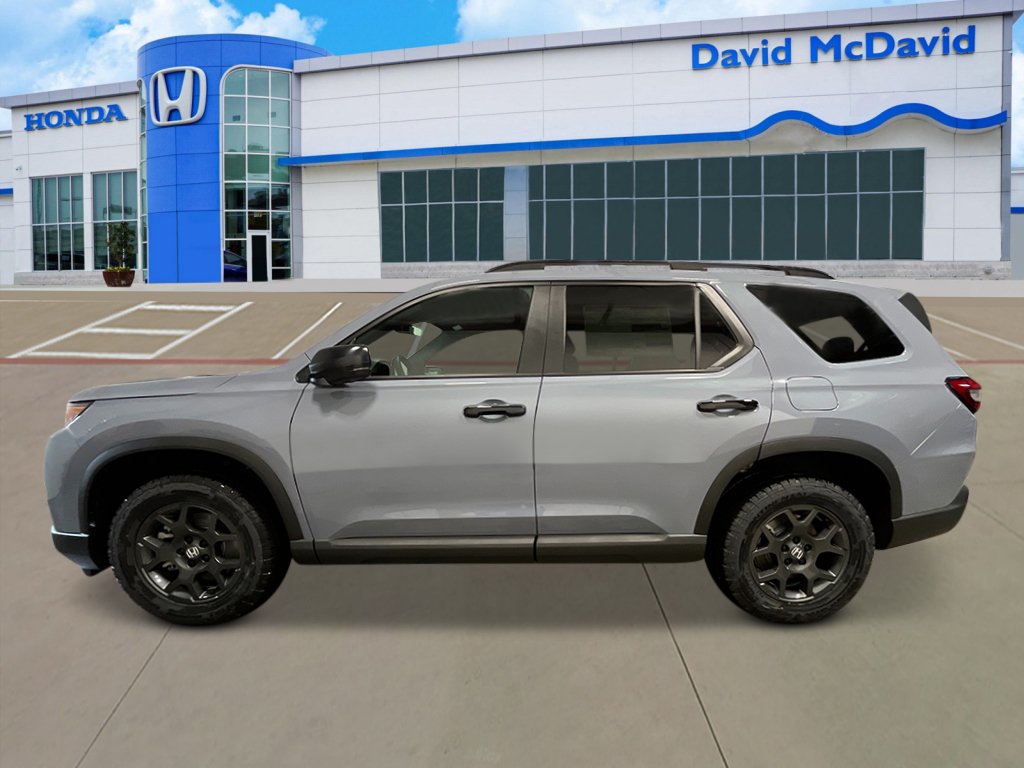 New 2026 Honda Pilot TrailSport image 2