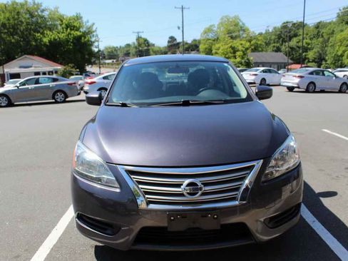 Used 2015 Nissan Sentra SV FWD image 2