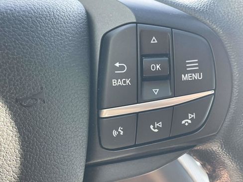 Used 2020 Ford Explorer XLT w/ Equipment Group 202A RWD image 21