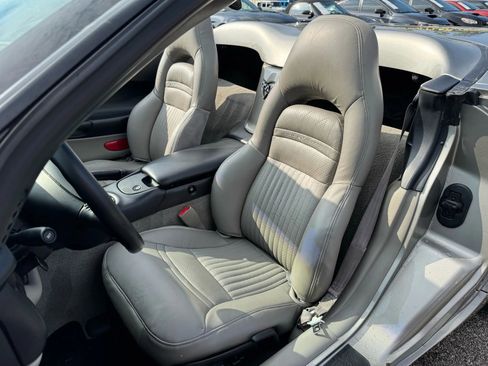 Used 2000 Chevrolet Corvette Convertible w/ Memory Pkg image 24