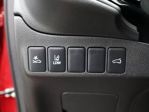Used 2020 Mitsubishi Outlander SEL AWD/4WD image 16