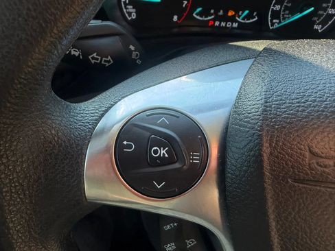 Used 2022 Ford Transit Connect XLT FWD image 21