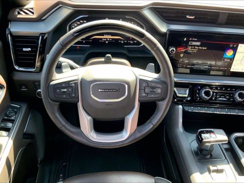 Used 2026 GMC Sierra 1500 Denali AWD/4WD image 6