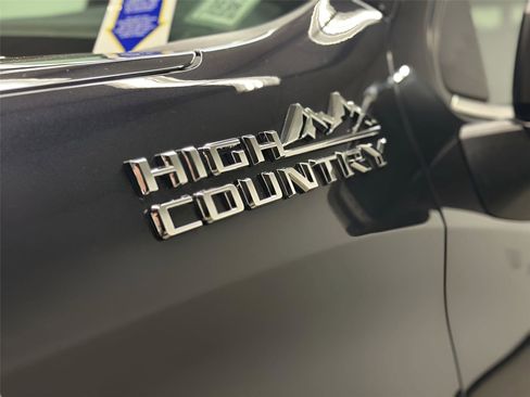 Certified 2022 Chevrolet Silverado 1500 High Country w/ High Country Premium Package image 47